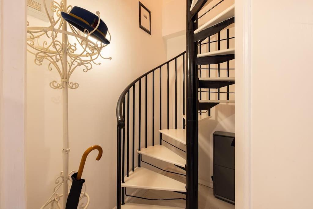 Appartamento Stylish 2 Bed Loft With Terrace 2 Min From Tube Londra